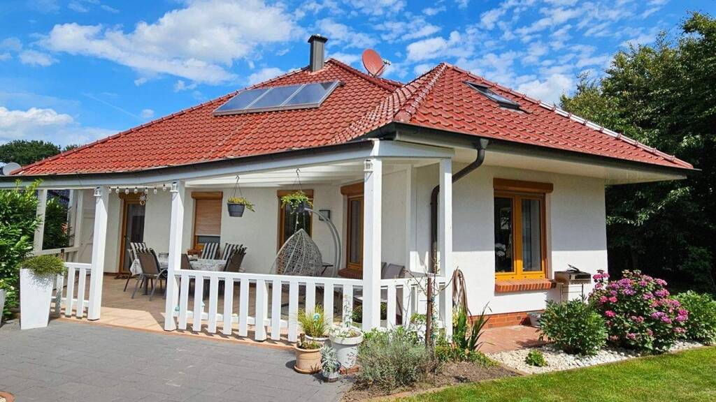 Bungalow zum Kauf 5 Zimmer 211 m² 932 m² Grundstück Löningen 49624