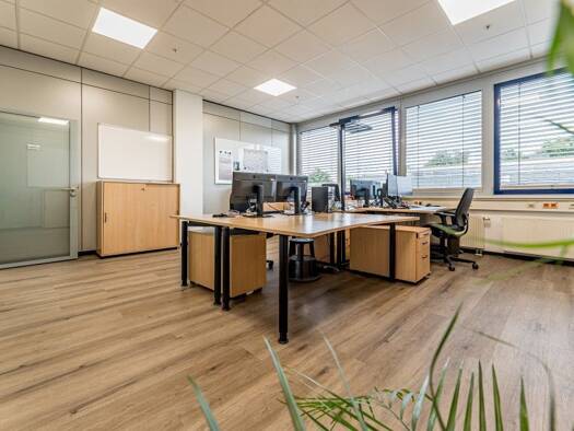 Bürofläche zur Miete 10 € 1 Zimmer Otto-Hahn-Straße Elmshorn 25337