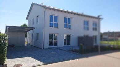 Haus zur Miete - Neubau 1.700 € 4 Zimmer 117 m² 253 m² Grundstück frei ab sofort Josef-Wild-Str. 2 a Unterpleichfeld Unterpleichfeld 97294