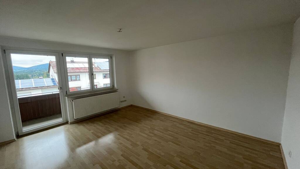 Wohnung zur Miete 500 € 3 Zimmer 88 m² frei ab sofort Untergriesbach 94107