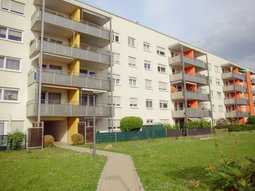 Wohnung zur Miete 778 € 3 Zimmer 83,2 m² 3. Geschoss frei ab 01.11.2026 Alfons-Goppel-Str. 14 Burgweinting-Harting Regensburg 93055