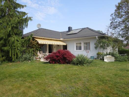 Bungalow zum Kauf 420.000 € 5 Zimmer 122 m² 750 m² Grundstück frei ab sofort Gallenweiler Heitersheim 79423
