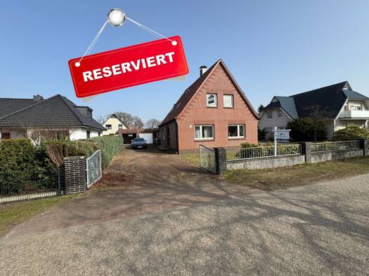 Einfamilienhaus zum Kauf 319.000 € 5 Zimmer 121 m² 823 m² Grundstück frei ab sofort Neuer Weg 19 Nordenholz Hude (Oldenburg) 27798