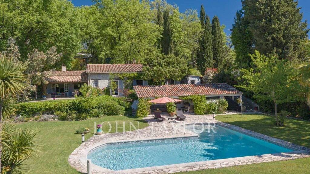 Villa zum Kauf provisionsfrei 1.590.000 € 5 Zimmer 178 m² 2.815 m² Grundstück Opio 06650