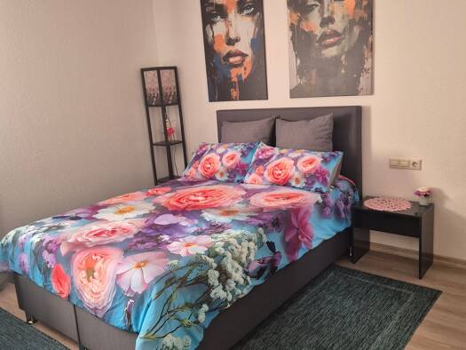 Wohnung zur Miete 780 € 1 Zimmer 26 m² Geschoss 2/3 frei ab sofort Hofweier Hohberg 77749