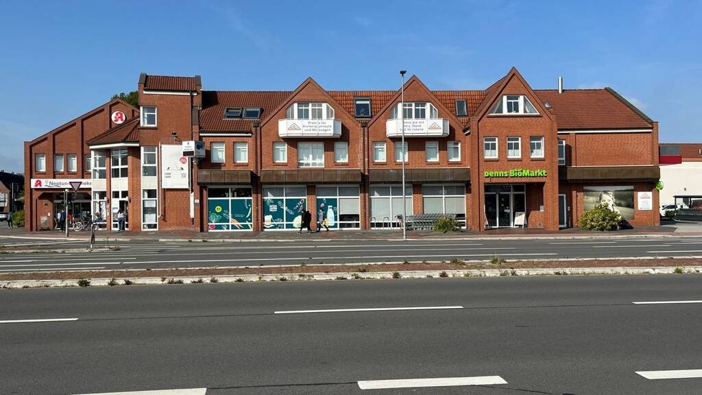 Haus zum Kauf 2.360 m² 3.757 m² Grundstück Innenstadt Wilhelmshaven 26382