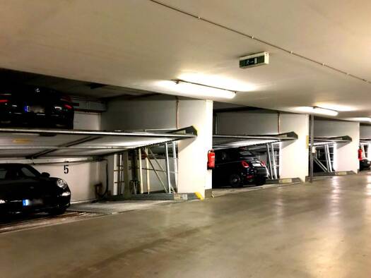 Tiefgarage zur Miete provisionsfrei 100 € Tucholskystraße 18 Mitte Mitte 10117