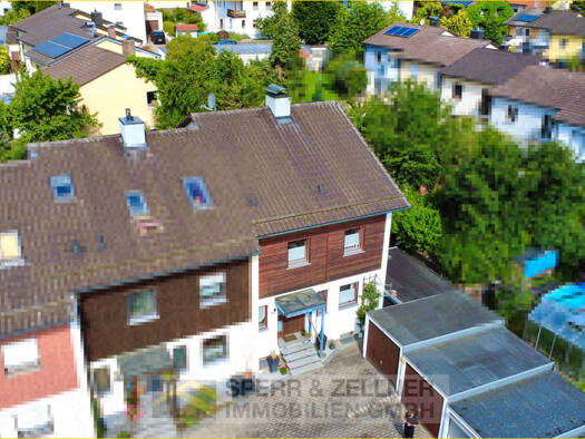 Reihenendhaus zum Kauf 630.000 € 5,5 Zimmer 131 m² 220 m² Grundstück Dorfen 84405