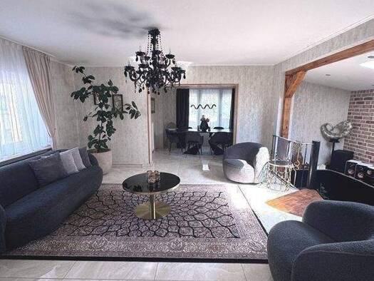 Haus zum Kauf 359.000 € 4 Zimmer 100 m² 190 m² Grundstück Stotzheim Euskirchen 53881