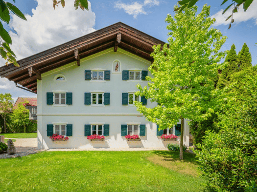 Bauernhaus zum Kauf 6.800.000 € 12 Zimmer 700 m² 1.430 m² Grundstück Arget Sauerlach 82054