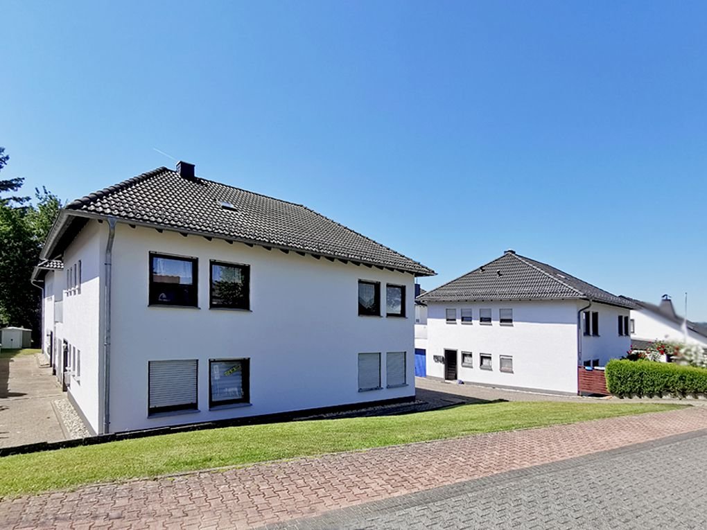 Mehrfamilienhaus zum Kauf als Kapitalanlage geeignet 595.000 € 12 Zimmer 330 m²<br/>Wohnfläche 960 m²<br/>Grundstück Wittgert 56237