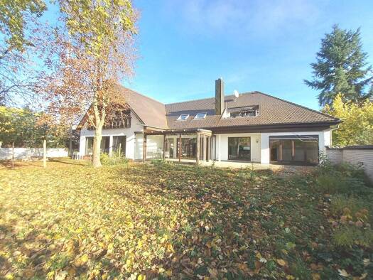 Wohnung zur Miete 1.400 € 4 Zimmer frei ab sofort Romantische Straße 35 Baldingen Nördlingen 86720