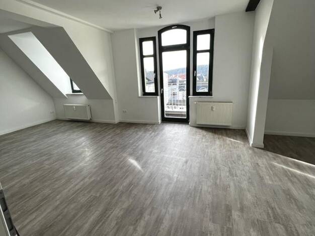 Wohnung zur Miete 710 € 5 Zimmer 110,9 m² 3. Geschoss frei ab sofort Gagarinstraße 2 Innenstadt Gera 07545