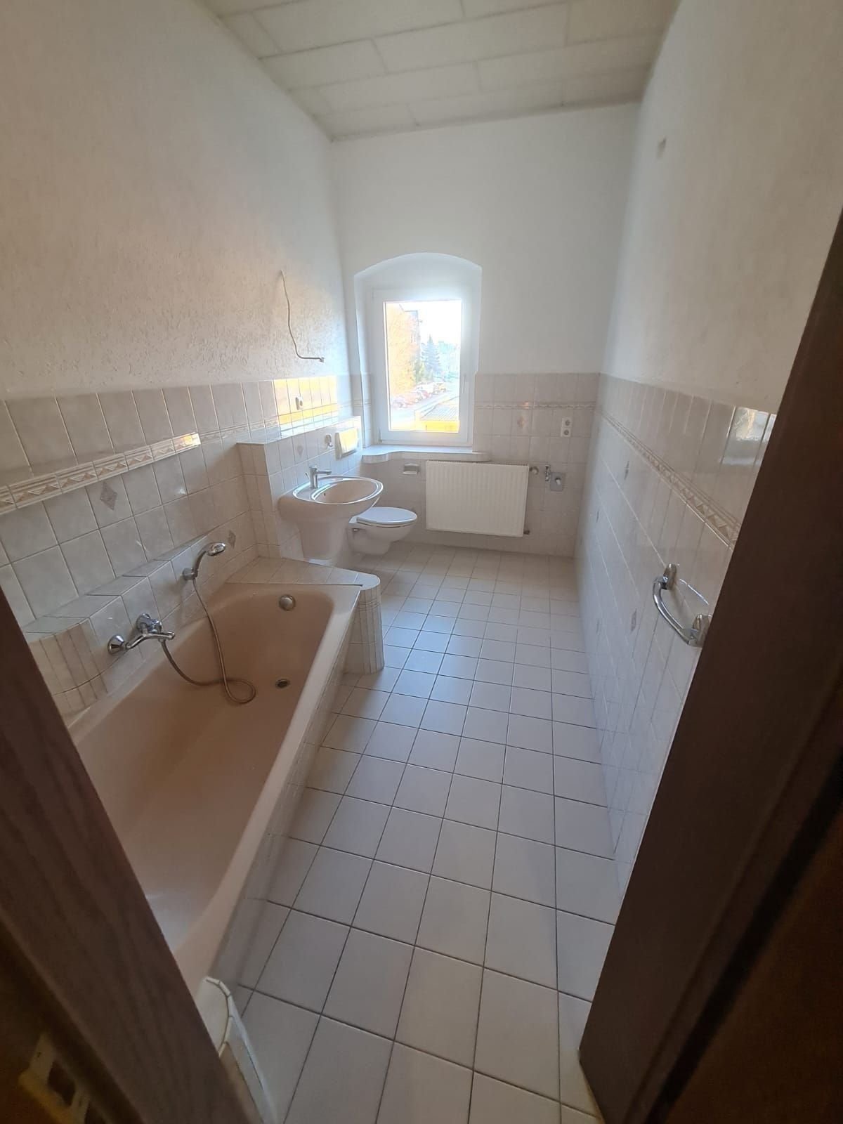 Wohnung zur Miete 580 € 4 Zimmer 110 m²<br/>Wohnfläche 1.<br/>Geschoss ab sofort<br/>Verfügbarkeit Bahnhofstraße 38 Döbeln Döbeln 04720