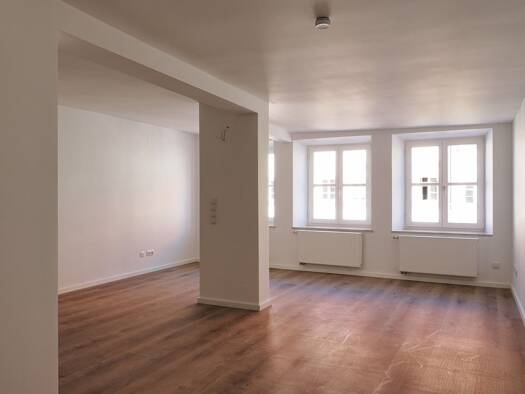 Wohnung zur Miete 790 € 2 Zimmer 75 m² frei ab sofort Kaufbeuren Kaufbeuren 87600