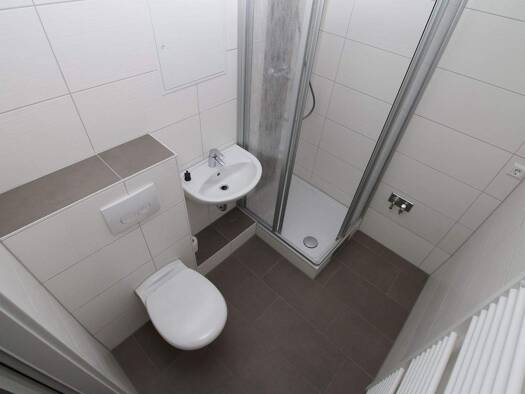 Wohnung zur Miete 553 € 2 Zimmer 72,9 m² 6. Geschoss frei ab 16.12.2025 An der Kotsche 1 Lausen-Grünau Leipzig 04207