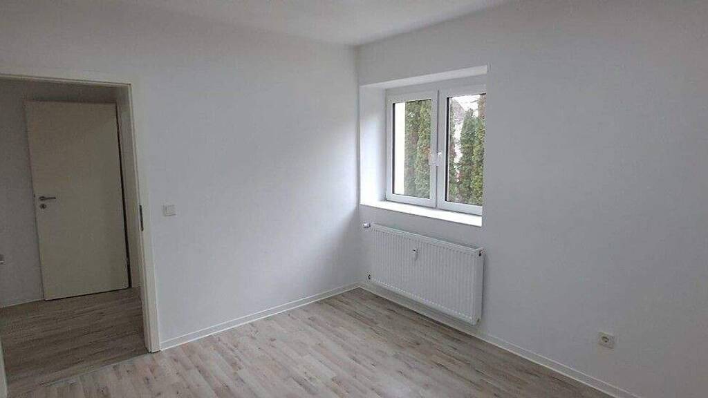 Studio zur Miete 850 € 1 Zimmer 75 m² Kirkel-Neuhäusel Kirkel 66459