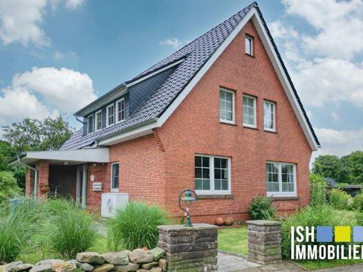 Einfamilienhaus zum Kauf 399.000 € 7 Zimmer 148 m² 800 m² Grundstück Basbeck Hemmoor 21745