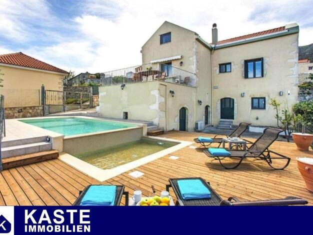 Haus zum Kauf 450.000 € 6 Zimmer 278 m² 650 m² Grundstück Patima 730 07