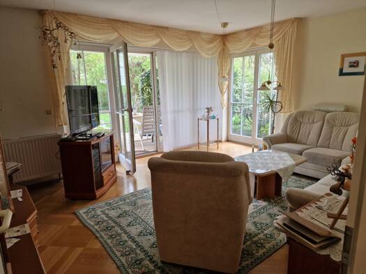 Wohnung zum Kauf 332.000 € 3 Zimmer 80 m² 1. Geschoss Kleinzschachwitz Ortsamtsbereich Leuben 01259