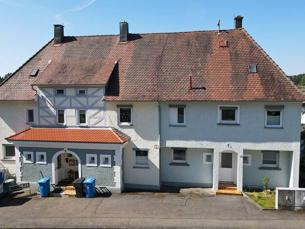 Mehrfamilienhaus zum Kauf 260.000 € 13 Zimmer 242,8 m² 891 m² Grundstück Bitz 72475