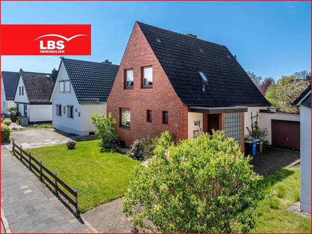 Einfamilienhaus zum Kauf 250.000 € 4,5 Zimmer 109,2 m² 595 m² Grundstück West Neumünster 24537