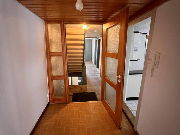 Wohnung zur Miete 600 € 5 Zimmer 105 m² 2. Geschoss Hechingen 72379