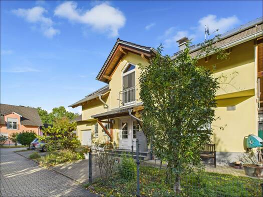 Einfamilienhaus zum Kauf 818.000 € 7,5 Zimmer 270,5 m² 561 m² Grundstück Kahl am Main 63796