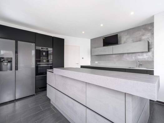 Wohnung zum Kauf 545.000 € 4 Zimmer 101 m² 3. Geschoss Untertürkheim Stuttgart 70327