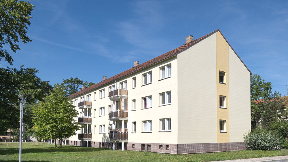 Wohnung zur Miete 258 € 2 Zimmer 46,9 m²<br/>Wohnfläche 2.<br/>Geschoss Pestalozzistraße 16d Bernsdorf Bernsdorf 02994