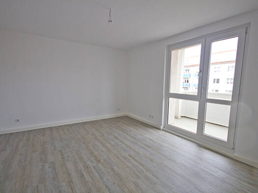 Wohnung zur Miete 410 € 3 Zimmer 58,5 m² 3. Geschoss Warschauer Str. 19 Südstadt Halle (Saale) 06130