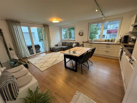 Wohnung zum Kauf 245.000 € 3 Zimmer 63,6 m² Niedereschach 78078