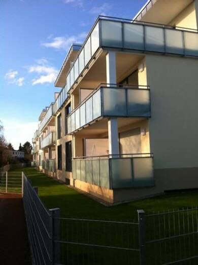 Wohnung zur Miete 700 € 2 Zimmer 60,6 m² 1. Geschoss frei ab 01.08.2025 Büdesheimer Ring 1 Nordwest Hanau 63452