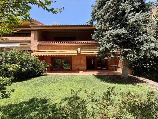 Chalet zur Miete 4.000 € 5 Zimmer 450 m² Paseo Sauces Boadilla del Monte 28668