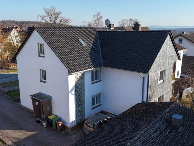 Doppelhaushälfte zum Kauf 315.000 € 12 Zimmer 333 m² 859 m² Grundstück Holzhausen Immenhausen 34376