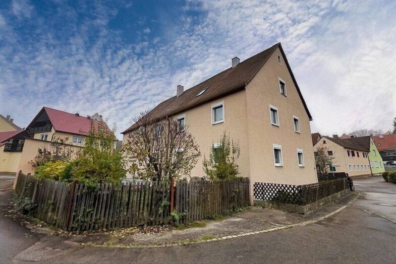 Mehrfamilienhaus zum Kauf 184.000 € 8 Zimmer 170 m² 478 m² Grundstück Weinberg Aurach 91589