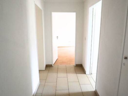 Wohnung zur Miete 970 € 1 Zimmer 70 m² Geschoss 1/1 frei ab sofort Glockenhofstraße 23 Glockenhof Nürnberg 90478