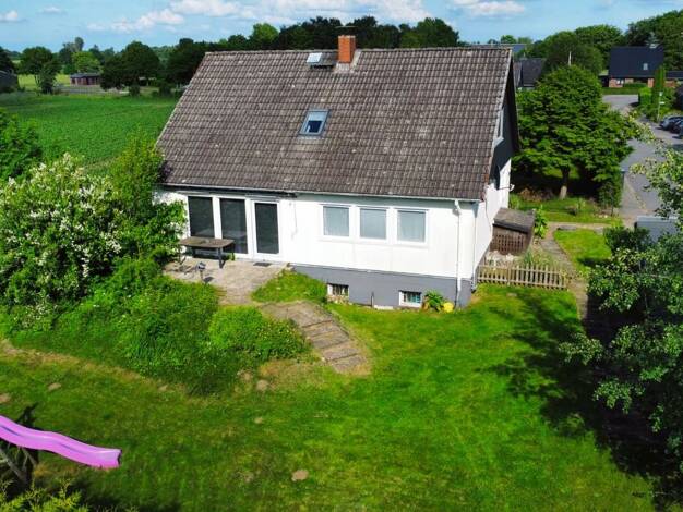 Einfamilienhaus zum Kauf 325.000 € 4 Zimmer 157,9 m² 829 m² Grundstück Rieseby 24354