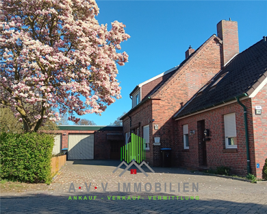 Haus zum Kauf 329.000 € 8 Zimmer 250 m² Rhaudermoor Rhauderfehn 26817