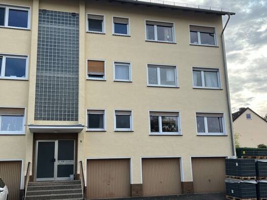 Wohnung zum Kauf provisionsfrei 145.000 € 4 Zimmer 95 m² Geschoss 2/3 Carl-Adolf-Eckhardt-Straße 9 Eschwege 37269