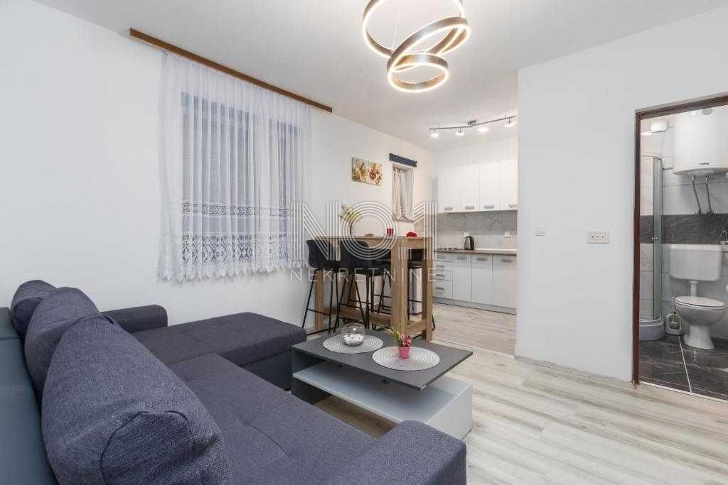 Wohnung zur Miete 1.000 € 2 Zimmer 50 m²<br/>Wohnfläche 1.<br/>Geschoss Radmani