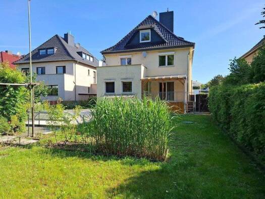 Villa zum Kauf 650.000 € 11 Zimmer 320 m² 761 m² Grundstück Leipziger Str. Leipziger Straße 39112