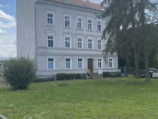 Mehrfamilienhaus zum Kauf provisionsfrei 550.000 € 29 Zimmer 522 m² 1.212 m² Grundstück frei ab sofort Bad Freienwalde Bad Freienwalde (Oder) 16259