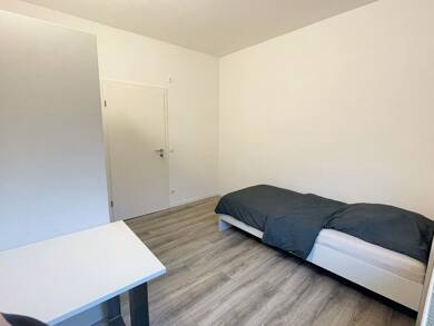 WG-Zimmer zur Miete Wohnen auf Zeit 580 € 13 m² frei ab 31.01.2026 Hedelfingerstr. 0 Wangen Stuttgart Hedelfingen 70327