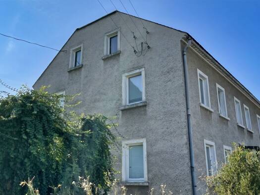 Mehrfamilienhaus zum Kauf 138.000 € 5 Zimmer 127 m² 553 m² Grundstück Großnaundorf Großnaundorf 01936