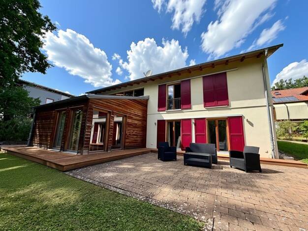 Einfamilienhaus zum Kauf 669.000 € 5,5 Zimmer 192 m² 876 m² Grundstück Beiersdorf Coburg 96450