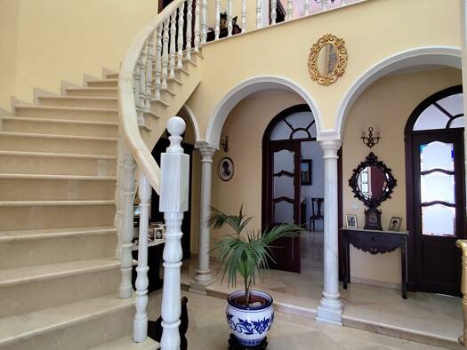 Haus zum Kauf provisionsfrei 257.000 € 6 Zimmer 201 m² Pilas 41840