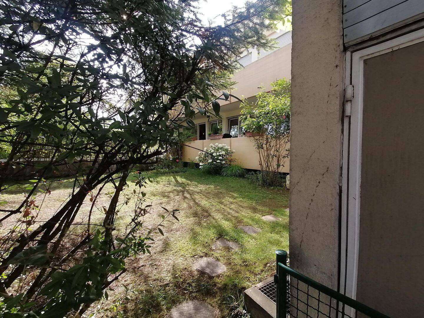 Property thumbnail 19