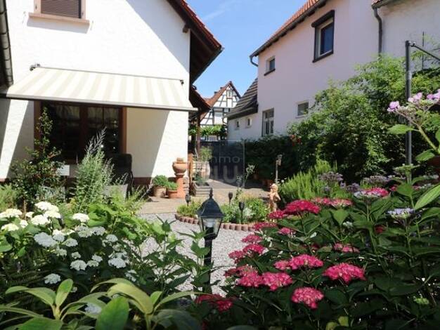 Einfamilienhaus zum Kauf 548.800 € 4 Zimmer 136 m² 418 m² Grundstück Steinweiler 76872