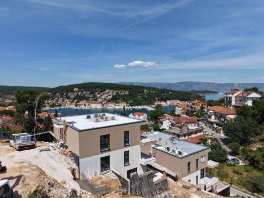 Wohnung zum Kauf 330.000 € 2 Zimmer 61 m² 2. Geschoss Jelsa